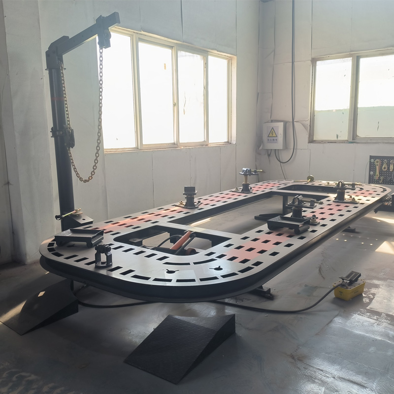 CE Certified Auto Body Repair  - Car Frame Straightening 评论和价格